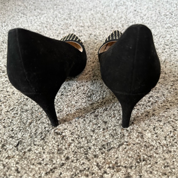 Edgy says black 2 inch heels, with gold studs. - Picture 3 of 5